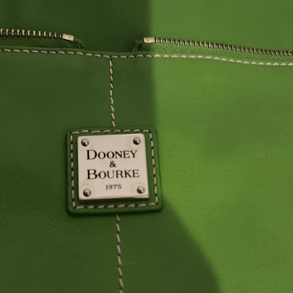 Dooney & Bourke Green Women's Bag - Picture 2 of 5